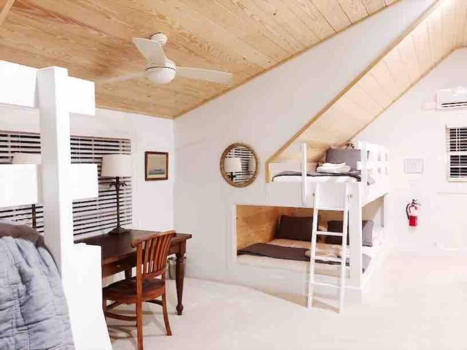 Liz Lane Cottage- Entire Guesthouse Charleston Extérieur photo
